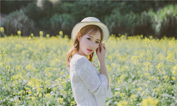 建华标题：想找个女人帮忙生孩子的有效解决方案，助您圆梦家庭